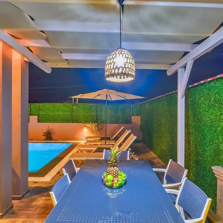 4 Bedroom - 3047 费特希耶