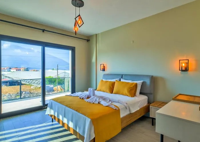 4 Bedroom - 3047 别墅 *