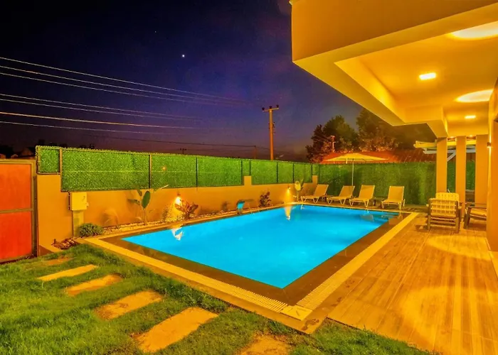 4 Bedroom - 3047 费特希耶